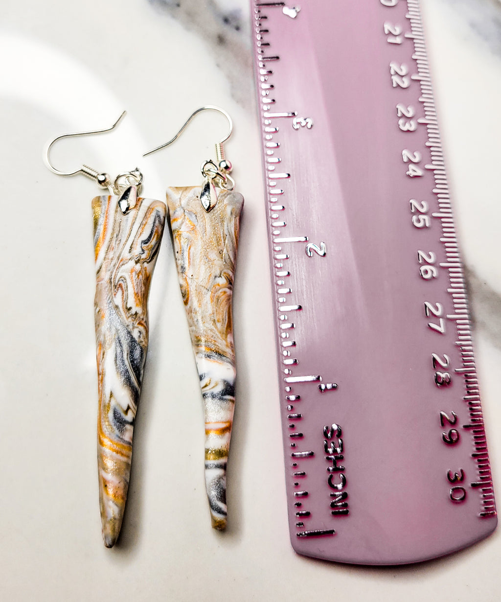 Champagne Dreams - Design 4 - Stalactite