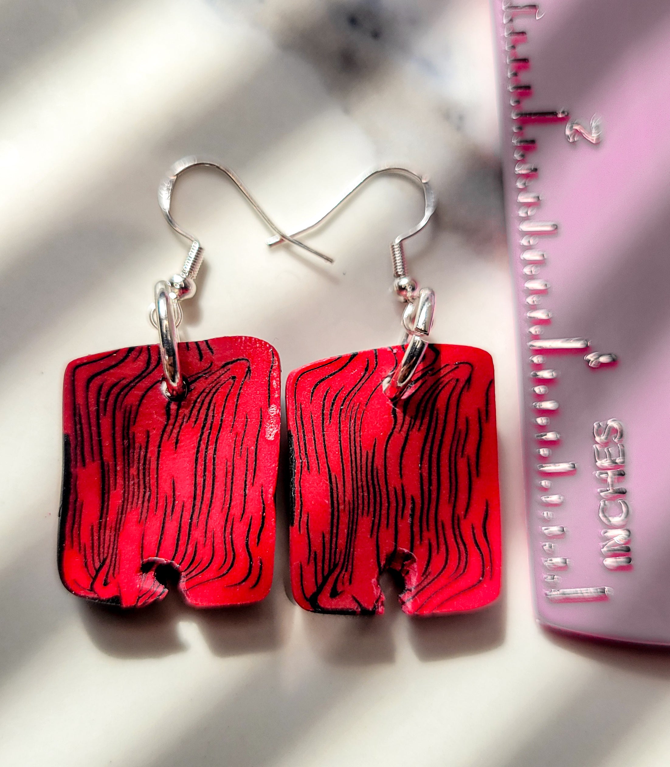 Lady Not Waiting - Design 3 - Squared