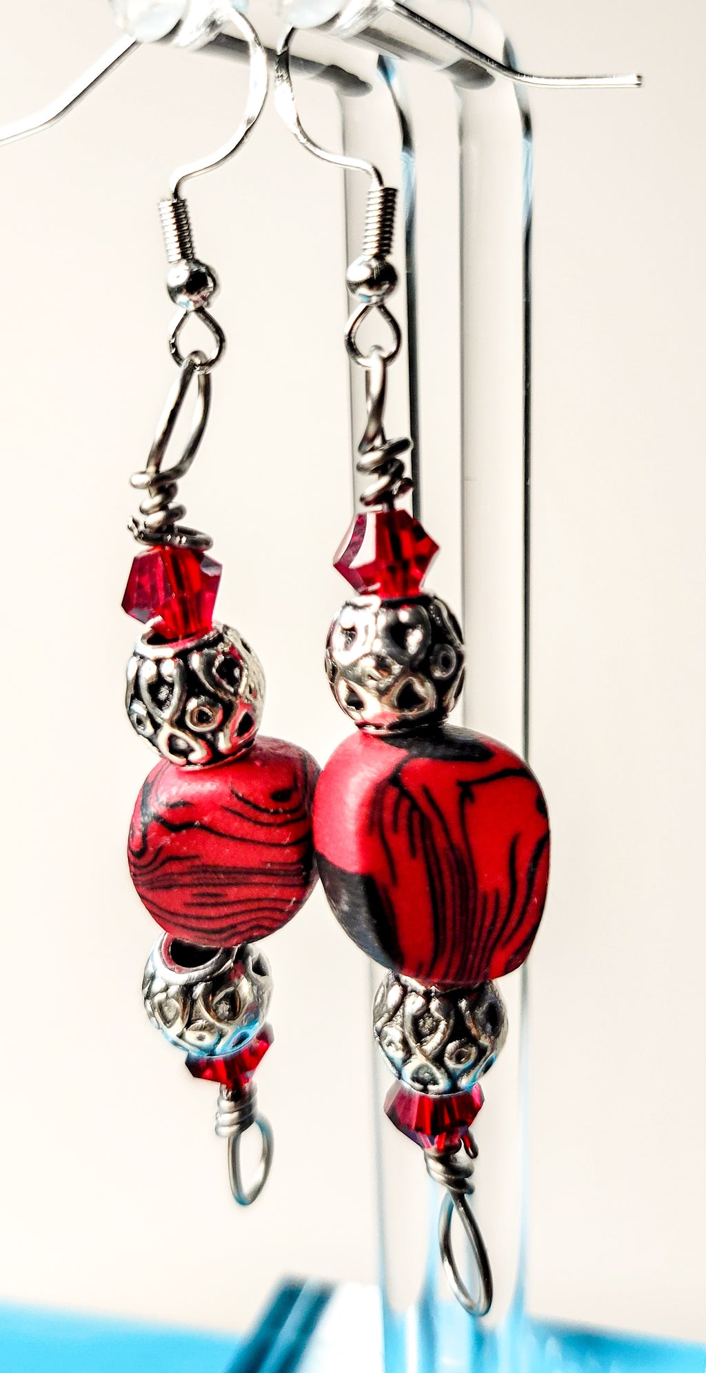 Lady Not Waiting - Design 1 - Out of the Box