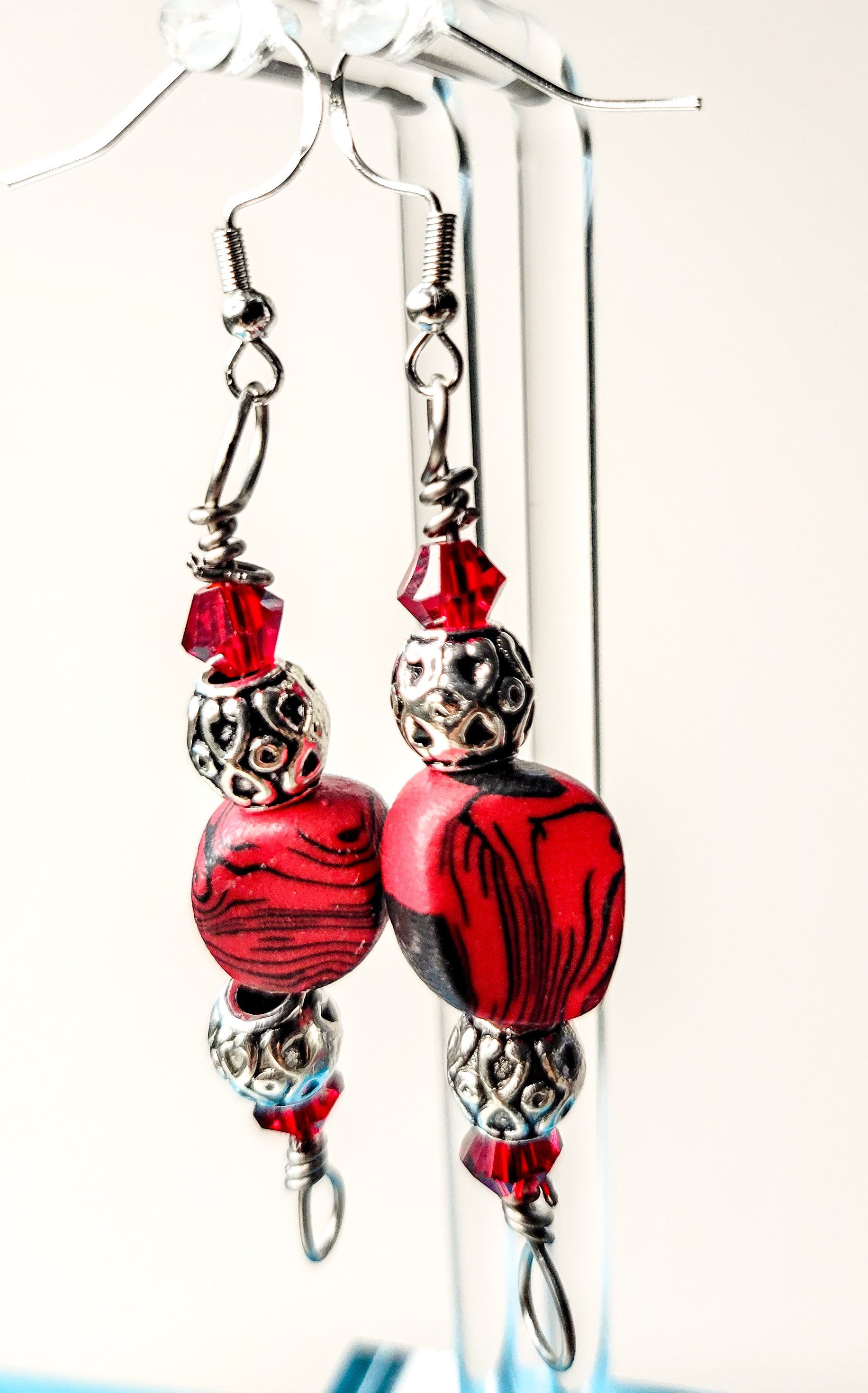 Lady Not Waiting - Design 1 - Out of the Box