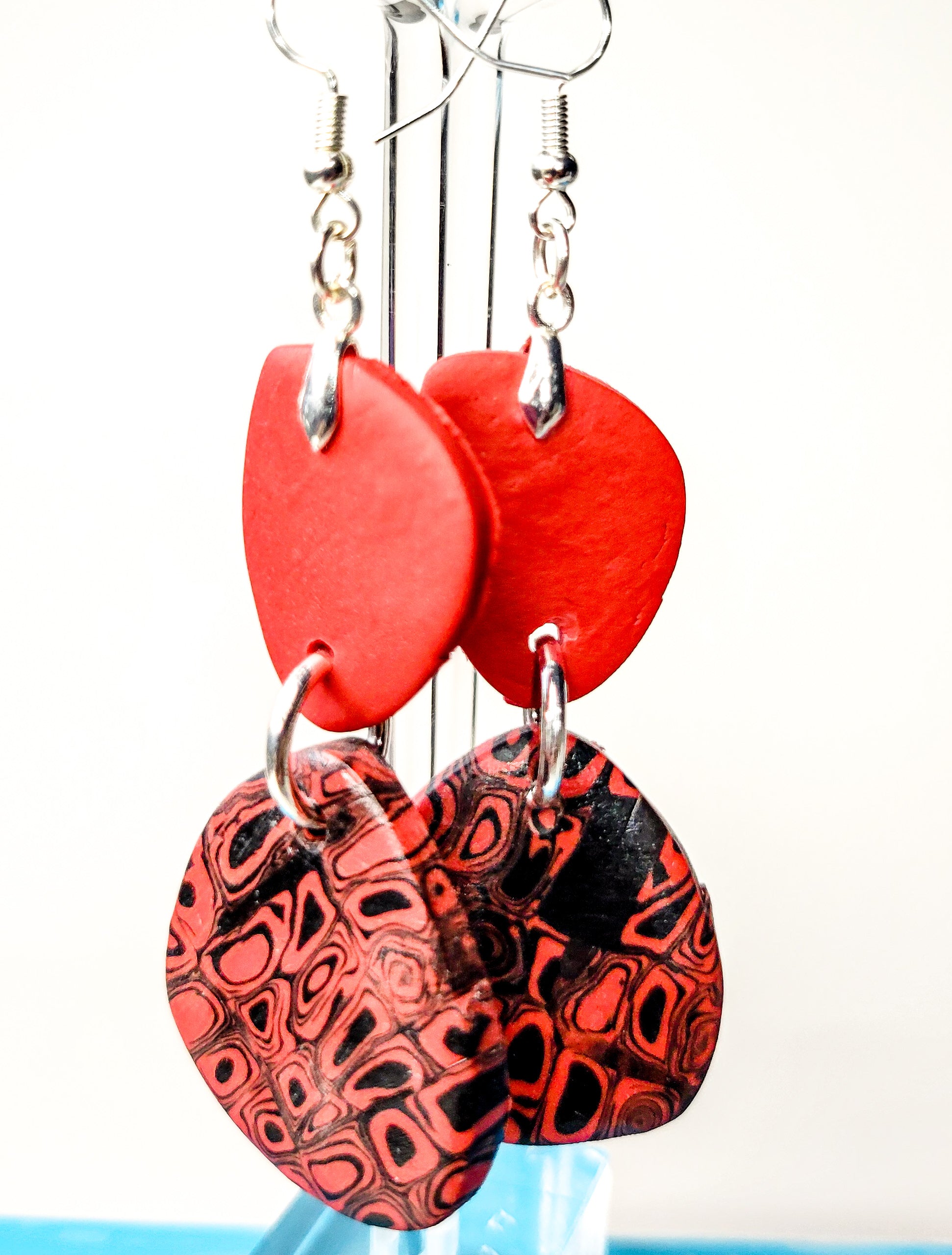 Lady Not Waiting - Design 6 - Apple of my Eye