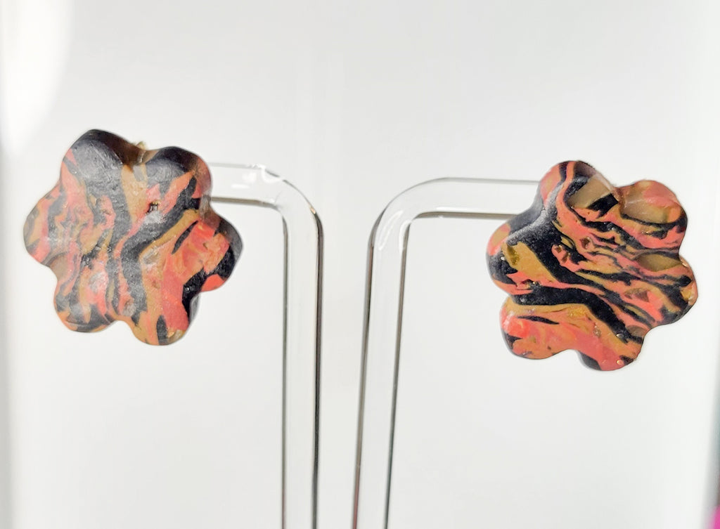 A Tiger Changes Its Stripes - Pink Claws 6 - Design 15