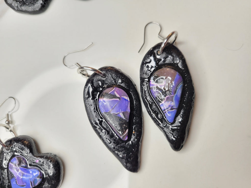 Written in Stone Collection - Amethyst in Darkness - Design 2