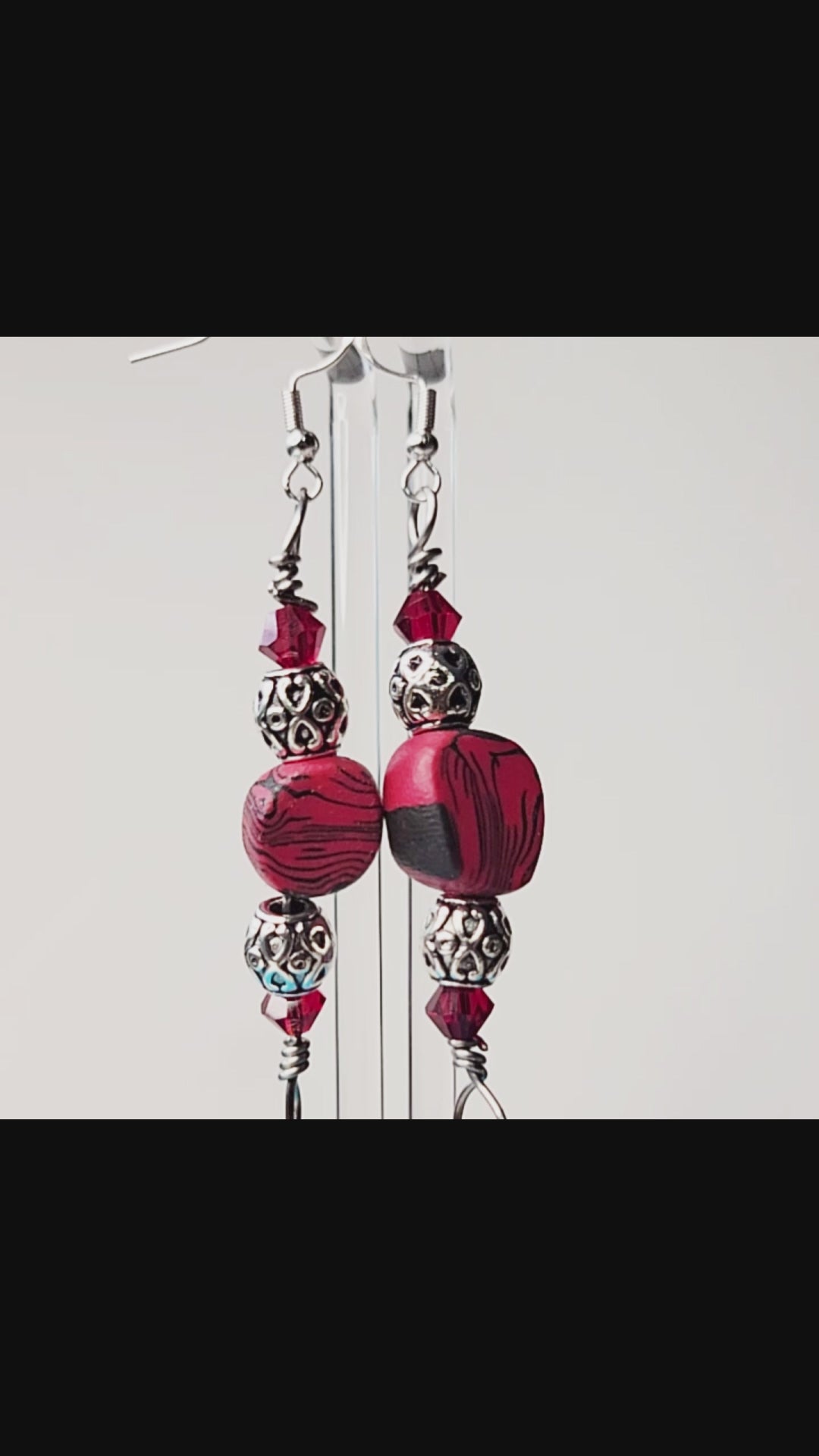 Lady Not Waiting - Design 1 - Out of the Box