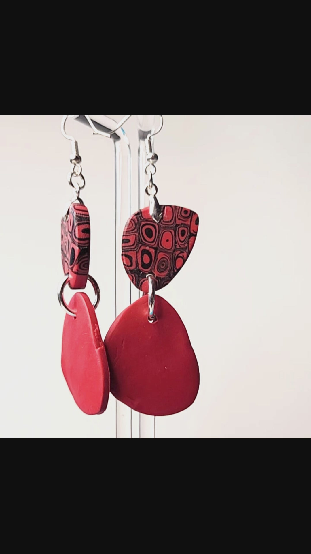 Lady Not Waiting - Design 7 - Apple of my Eye2