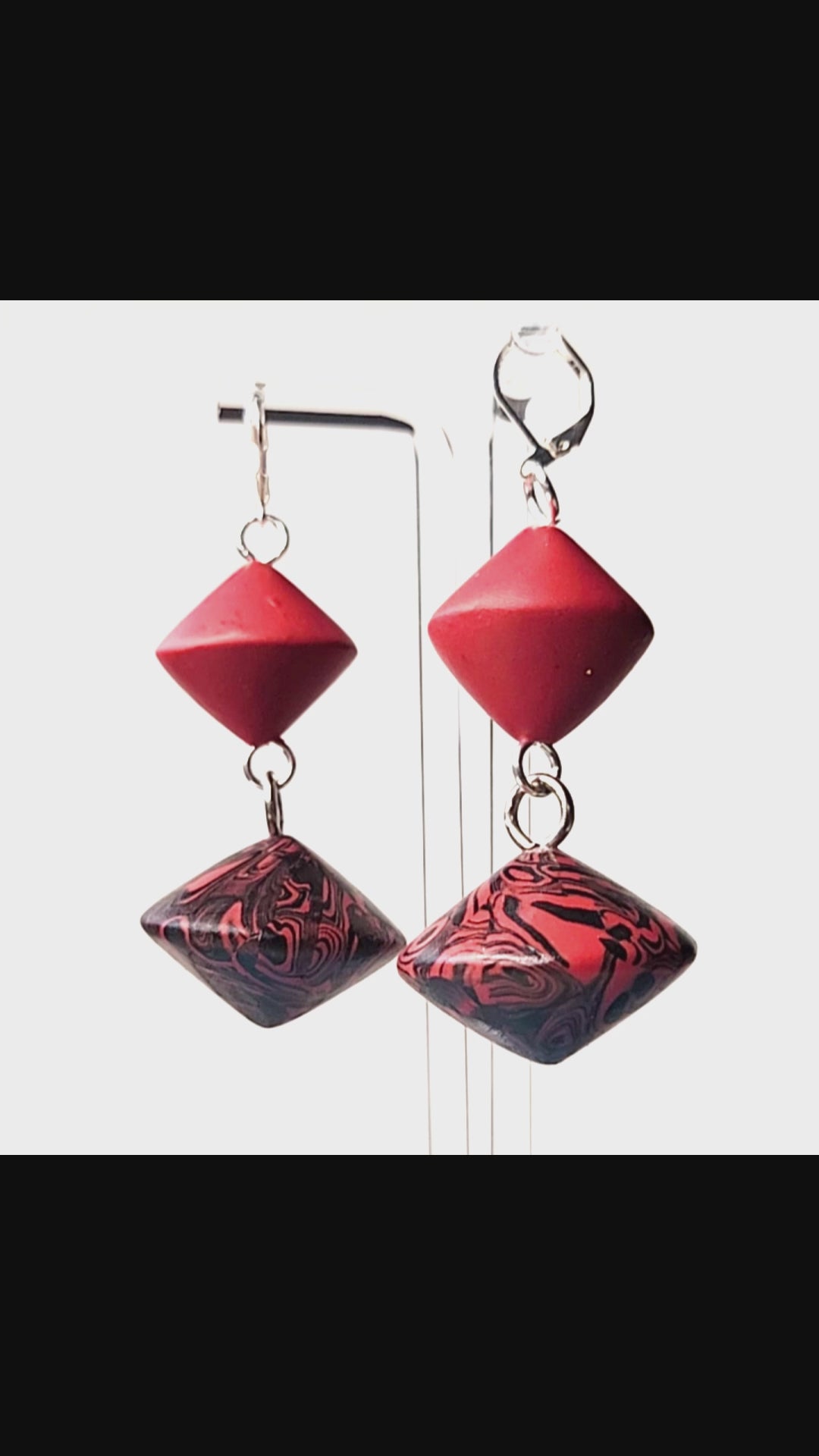 Lady Not Waiting - Design 9 - In Orbit (Heavy)